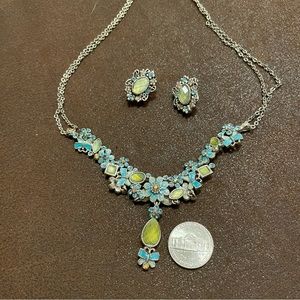 Necklace and earring costume jewelry set